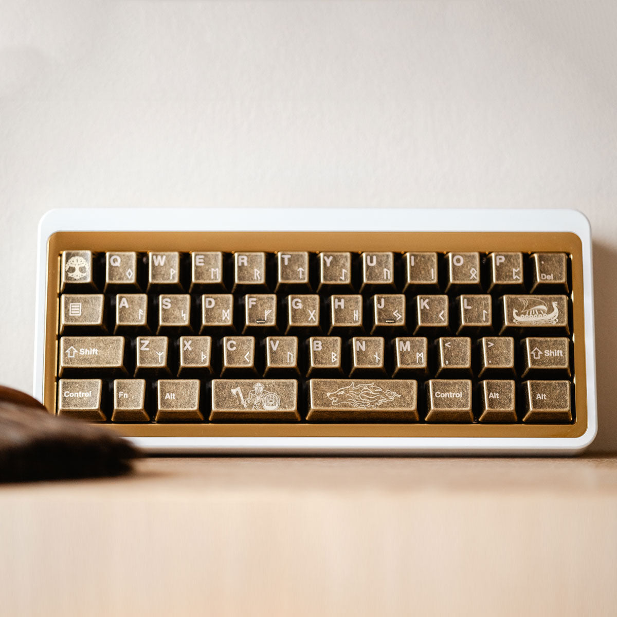 [GB] Awekeys Viking Antiques Full Metal Keycaps Set
