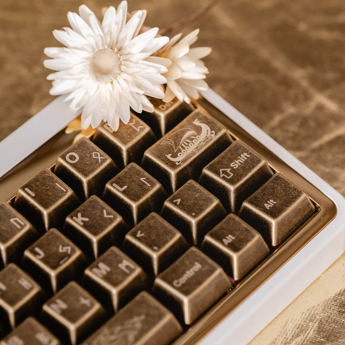 [GB] Awekeys Viking Antiques Full Metal Keycaps Set