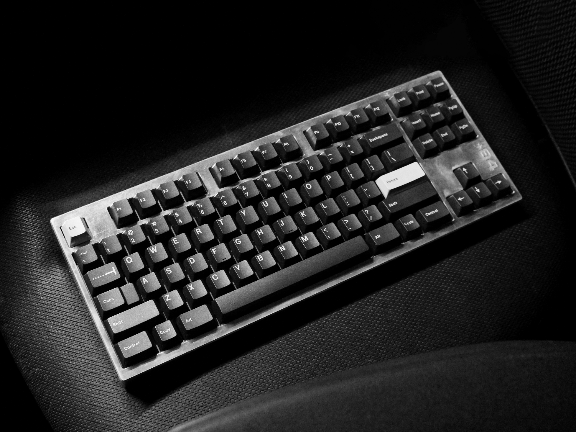 [GB] คีย์บอร์ด +84 Classic TKL by Nuxros