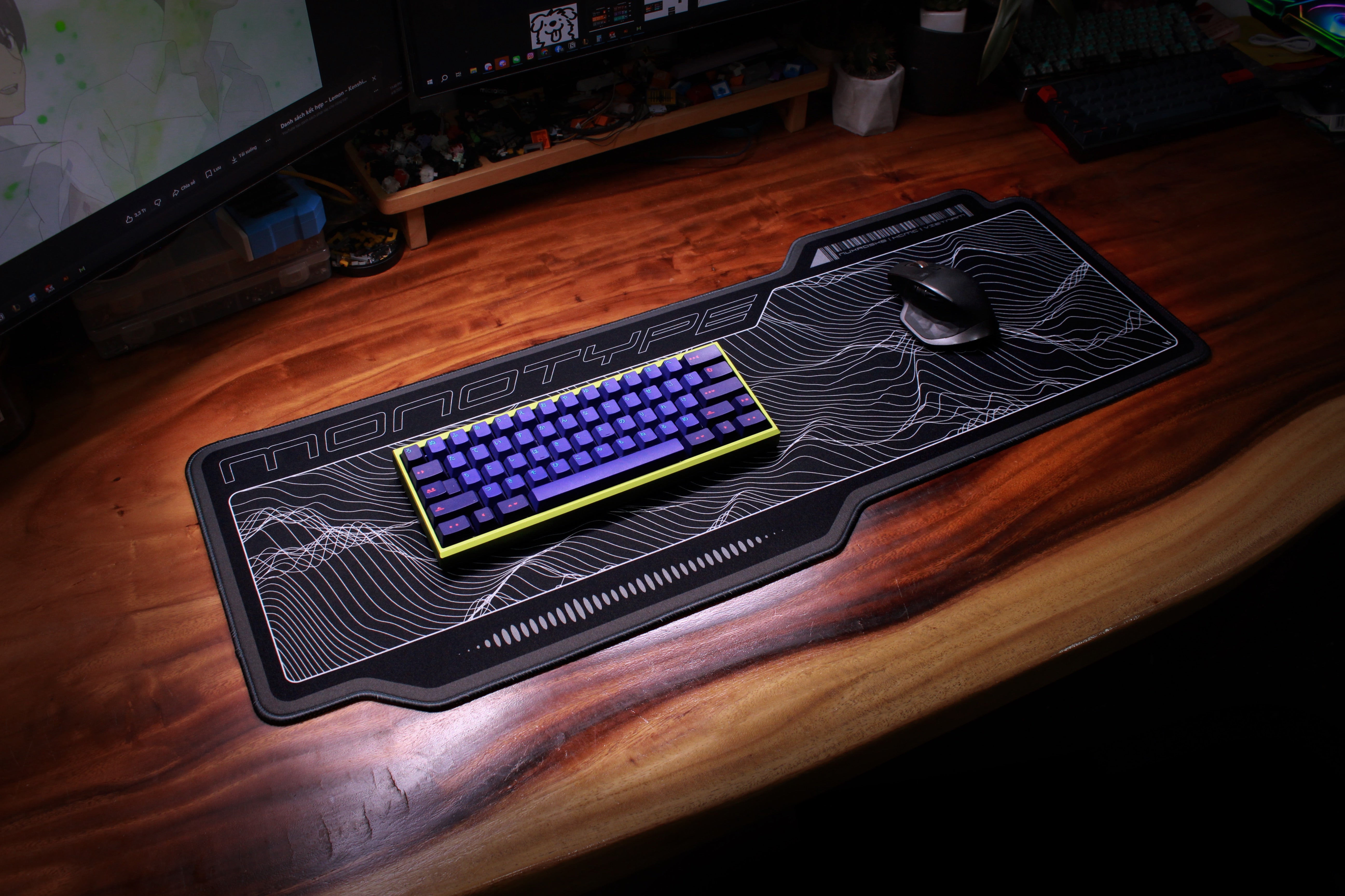 [Limted Pre-order] Monotype Deskmat