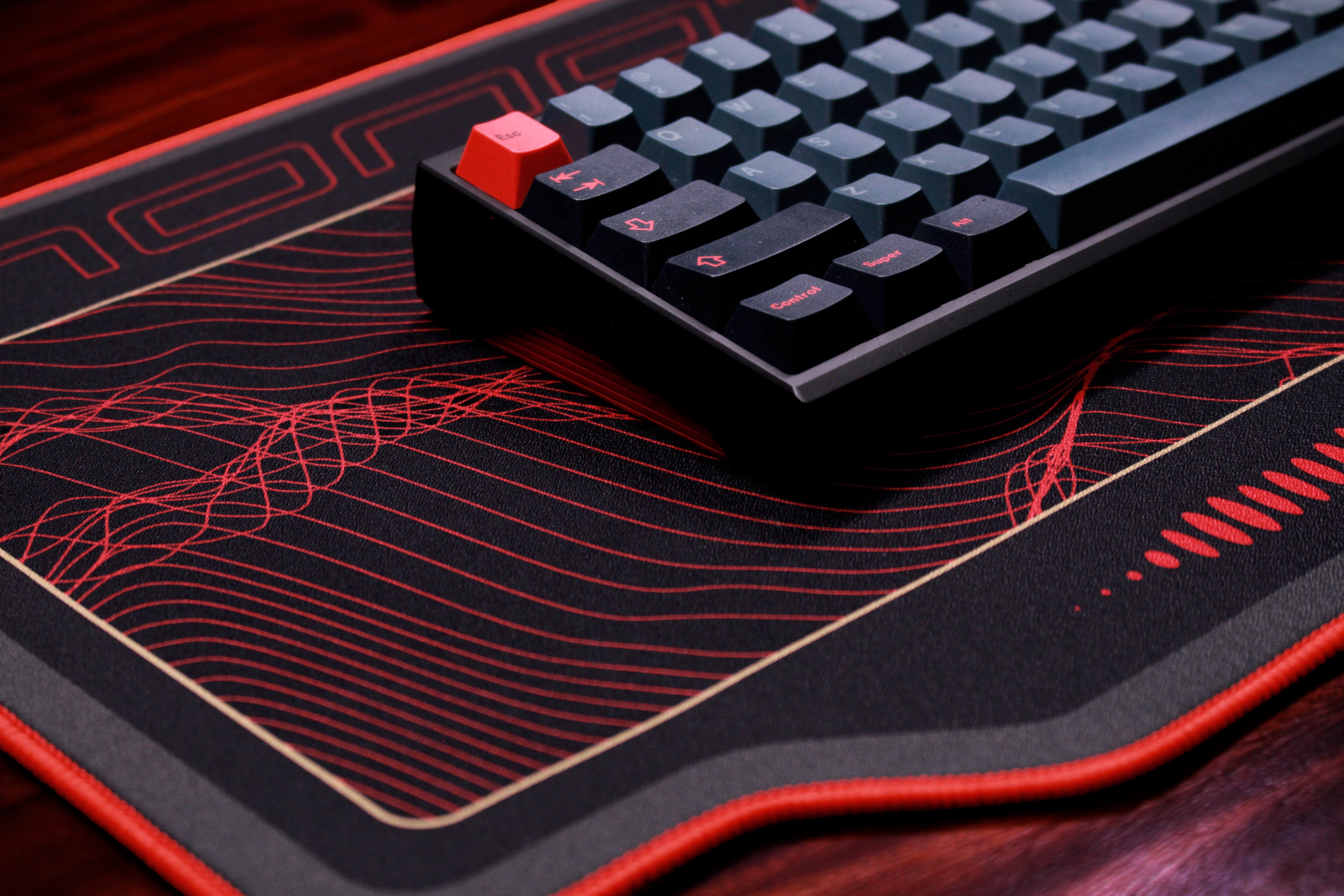 [Limted Pre-order] Monotype Deskmat