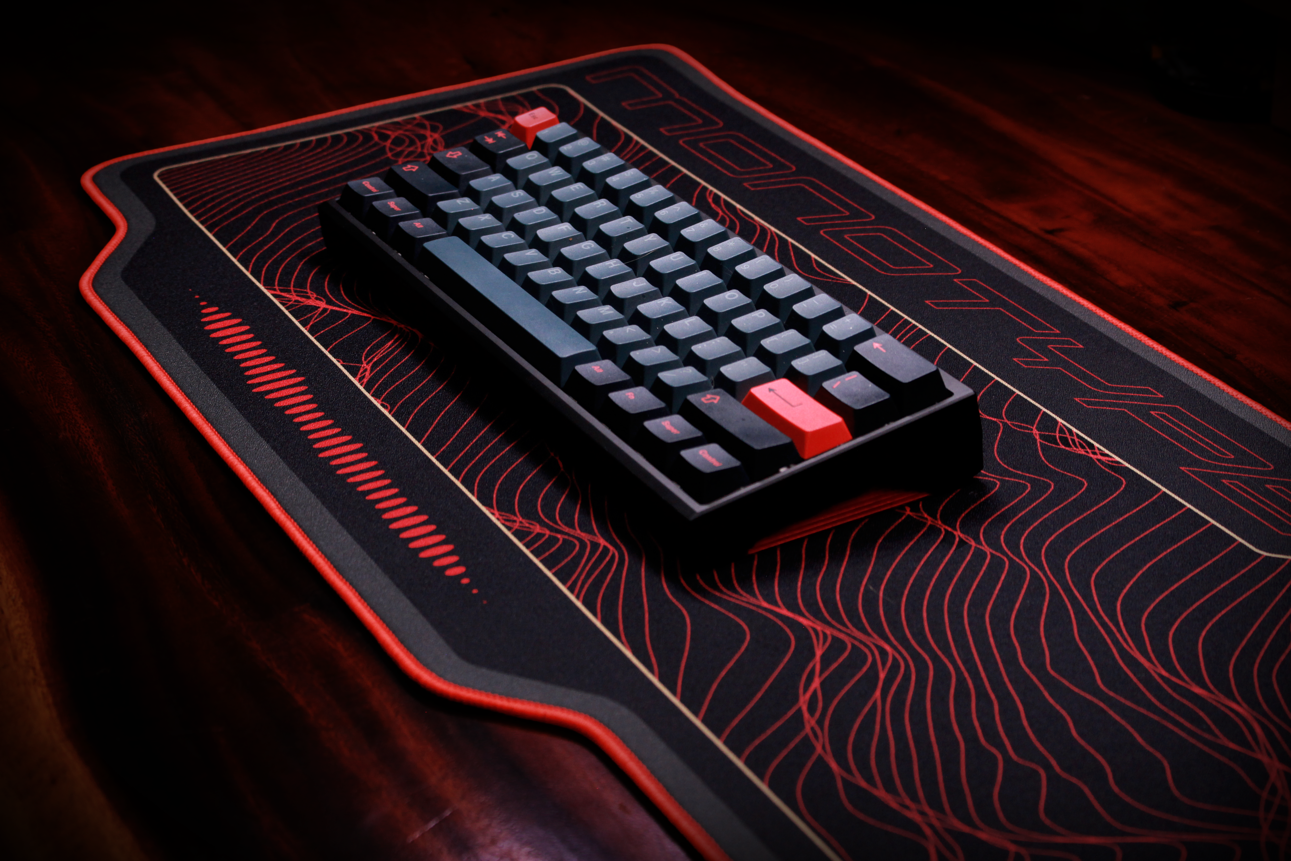 [Limted Pre-order] Monotype Deskmat