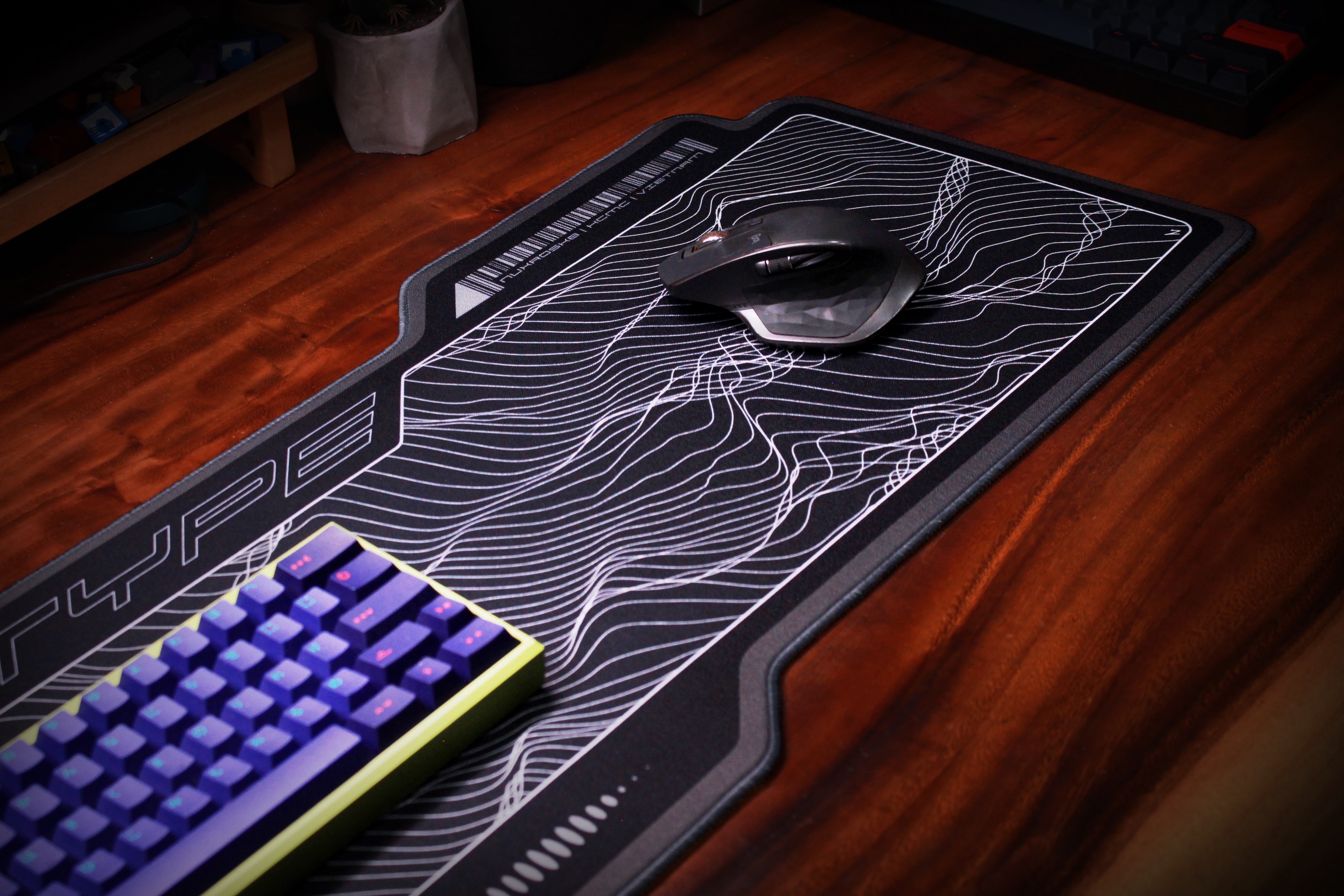 [Limted Pre-order] Monotype Deskmat