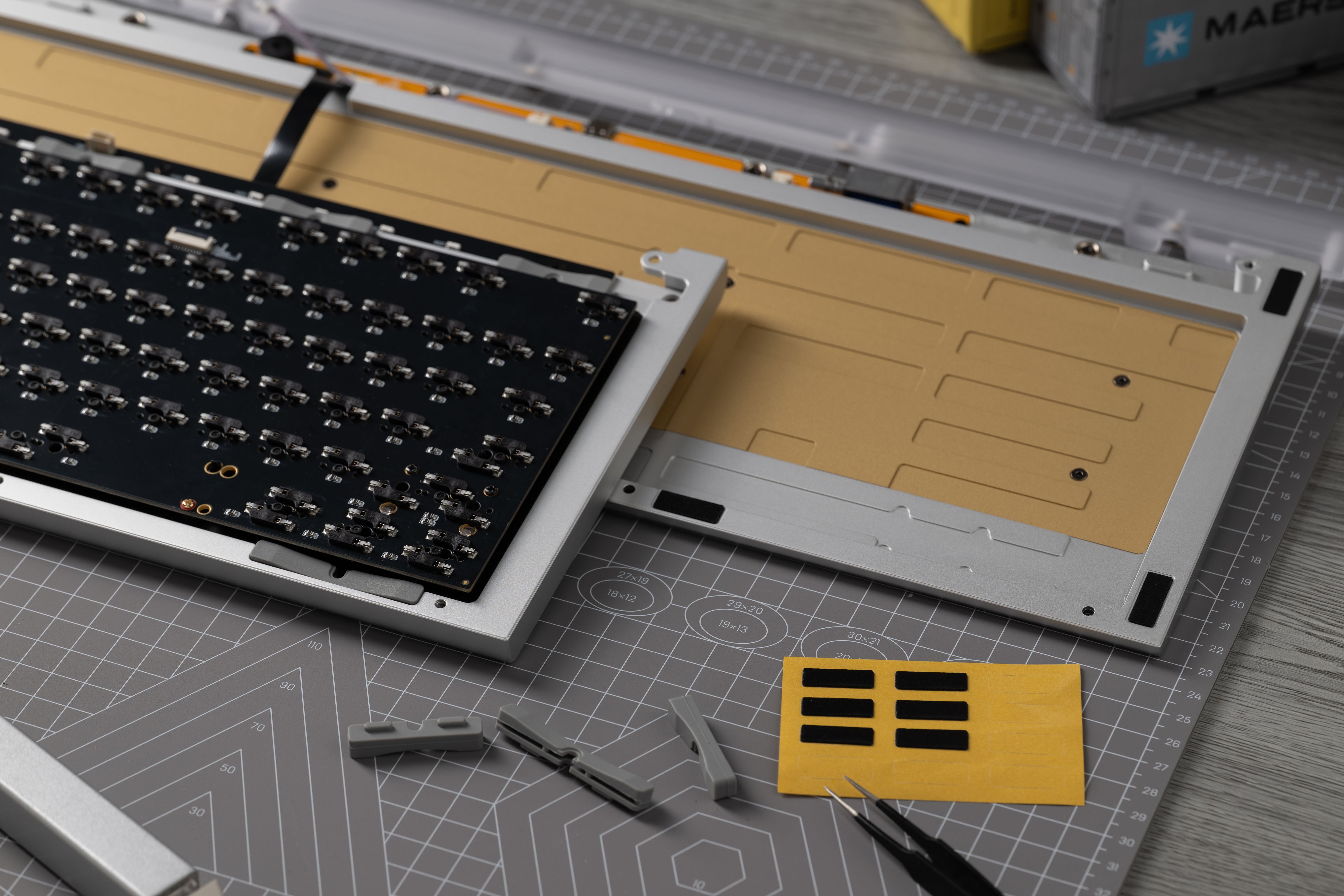 [GB] คีย์บอร์ด MM Studio Class 100